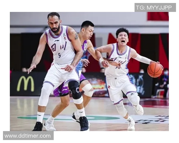 中甲联赛贵州对阵四川精彩对决实时比分更新与赛况分析