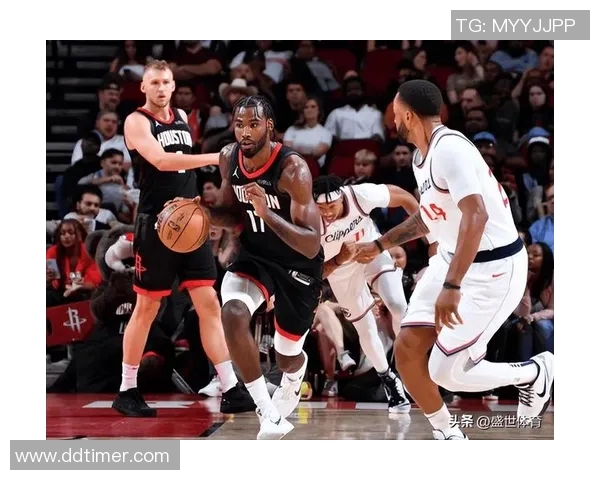 火箭队与快船激战四月四日NBA焦点对决前瞻与分析 火箭队与快船激战四月四日NBA焦点对决前瞻与分析